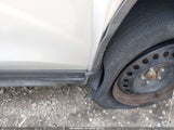 NISSAN ROGUE S JN8AT2MT5HW138187 снимка