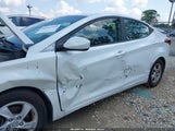 HYUNDAI ELANTRA SE 5NPDH4AE3FH635379 снимка