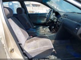 NISSAN MAXIMA GLE/GXE/SE JN1CA21D1TT171465 fotografie