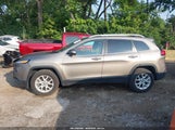 Jeep Cherokee Latitude 4X4 1C4PJMCSXHW622503 снимка