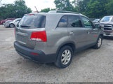 KIA SORENTO LX 5XYKT4A16BG168141 снимка