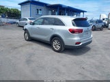 Kia Sorento 2.4L Lx 5XYPG4A38KG501046 photo