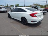 Honda Civic Lx 2HGFC2F59JH570237 снимка