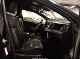 TOYOTA RAV4 SE JTMJFREV3HJ703903 снимка