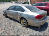 VOLKSWAGEN PASSAT 2.5L SE 1VWBH7A33CC067873 снимка