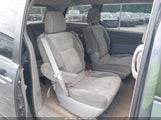 TOYOTA SIENNA LE 5TDKK4CC2AS331788 снимка