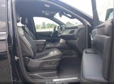 CHEVROLET SUBURBAN 4WD PREMIER 1GNSKFKDXPR385697 fotografie