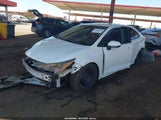 Toyota Corolla Le JTDEPRAE5LJ046731 снимка