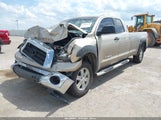TOYOTA TUNDRA SR5 5.7L V8 5TFCV54117X004395 снимка
