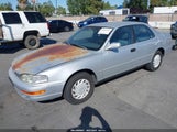 TOYOTA CAMRY LE 4T1SK12E2NU112215 снимка