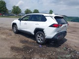 TOYOTA RAV4 XLE 2T3P1RFV7SW509746 снимка