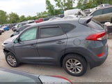 Hyundai Tucson Se KM8J2CA49JU679662 снимка
