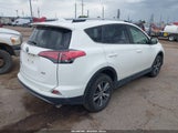 TOYOTA RAV4 XLE JTMWFREV9HJ115977 снимка