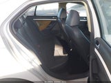 VOLKSWAGEN JETTA SE 3VWRZ71K89M143131 снимка