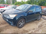 TOYOTA RAV4 LE JTMZFREV7JJ194326 снимка
