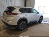 Nissan Rogue Sv Intelligent Awd 5N1BT3BB4RC678452 photo