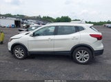 NISSAN ROGUE SPORT SV JN1BJ1CR4HW114147 снимка
