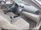 TOYOTA CAMRY LE 4T1BE46K87U083749 снимка