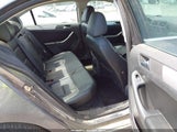 Volkswagen Jetta 2.5L Se 3VWDX7AJ8DM410994 photo