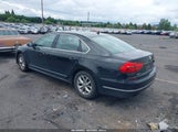 VOLKSWAGEN PASSAT 1.8T S 1VWAS7A31GC029884 photo