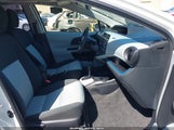 TOYOTA PRIUS C THREE JTDKDTB30C1019135 снимка