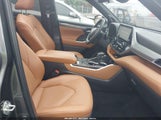 Toyota Highlander Hybrid Platinum 5TDEBRCHXRS606664 fotografie
