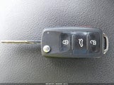 Volkswagen Passat 1.8T S 1VWAT7A30HC016932 снимка