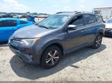 TOYOTA RAV4 XLE 2T3WFREV9JW446324 снимка