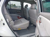TOYOTA SEQUOIA LIMITED V8 5TDBT48A07S277694 снимка
