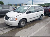 Chrysler Town & Country 1A4GJ45R37B215178 снимка