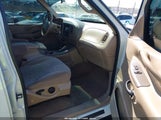 Ford Expedition Eddie Bauer/Xlt 1FMFU18L0VLA65645 photo