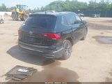 Volkswagen Tiguan 2.0T Se 3VV2B7AX0NM142975 снимка