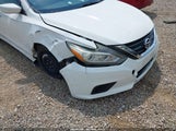 Nissan Altima 2.5/2.5 S/2.5 Sl/2.5 Sr/2.5 Sv 1N4AL3AP8GC213575 fotografie