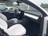 Tesla Model Y Awd/Long Range Dual Motor All-Wheel Drive 7SAYGAEE5PF660381 fotografie