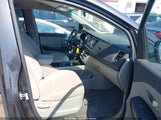 KIA SEDONA LX KNDMB5C15H6218697 снимка