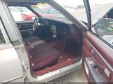 Chevrolet Caprice Classic 1G1BN35Y3GX198075 снимка