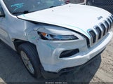 Jeep Cherokee Latitude Plus Fwd 1C4PJLLB7JD538506 photo