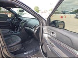 Ford Explorer Sport 1FM5K8GT8HGD96773 снимка