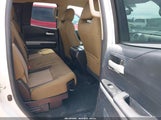 TOYOTA TUNDRA SR5 5.7L V8 5TFUW5F10GX507639 fotografie