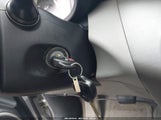 TOYOTA RAV4 BASE V6 JTMZK33V265002841 снимка