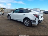 Tesla Model Y Awd/Long Range Dual Motor All-Wheel Drive 7SAYGDEE6PF609232 photo