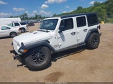 Jeep Wrangler Unlimited Sport S 4X4 1C4HJXDG2JW130165 fotografie
