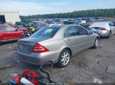 Mercedes-Benz C 240 WDBRF61J94A563417 снимка