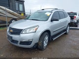CHEVROLET TRAVERSE LS 1GNKRFKD7HJ218189 снимка