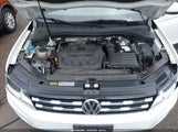 Volkswagen Tiguan 2.0T Se/2.0T Sel/2.0T Sel R-Line/2.0T Sel R-Line Black 3VV2B7AX8KM192745 fotografie