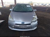 TOYOTA PRIUS C TWO JTDKDTB33D1555076 снимка