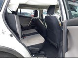 Toyota Rav4 Xle 2T3WFREV2JW469976 снимка