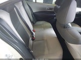 TOYOTA COROLLA LE JTDEPMAE8NJ207787 снимка
