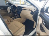 NISSAN ROGUE SV JN8AT2MVXKW386816 снимка