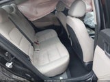 HYUNDAI ELANTRA SE 5NPD84LF8HH054257 снимка